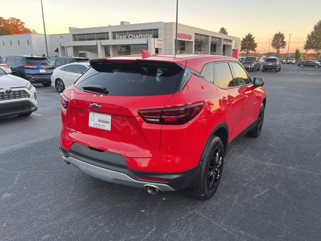 Used 2023 Chevrolet Blazer LT w/ Driver Confidence Package image 5