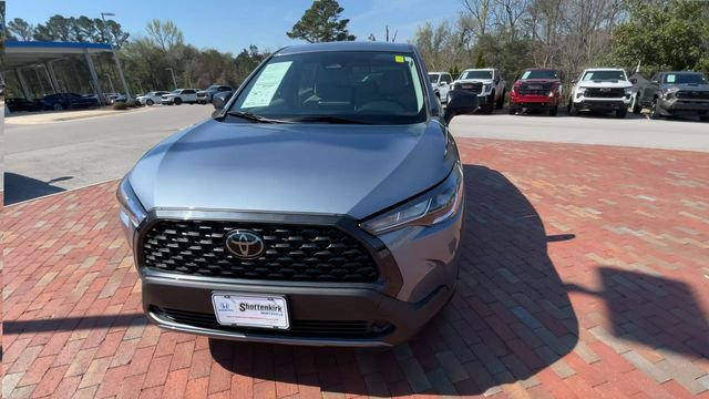 Used 2024 Toyota Corolla Cross L image 4