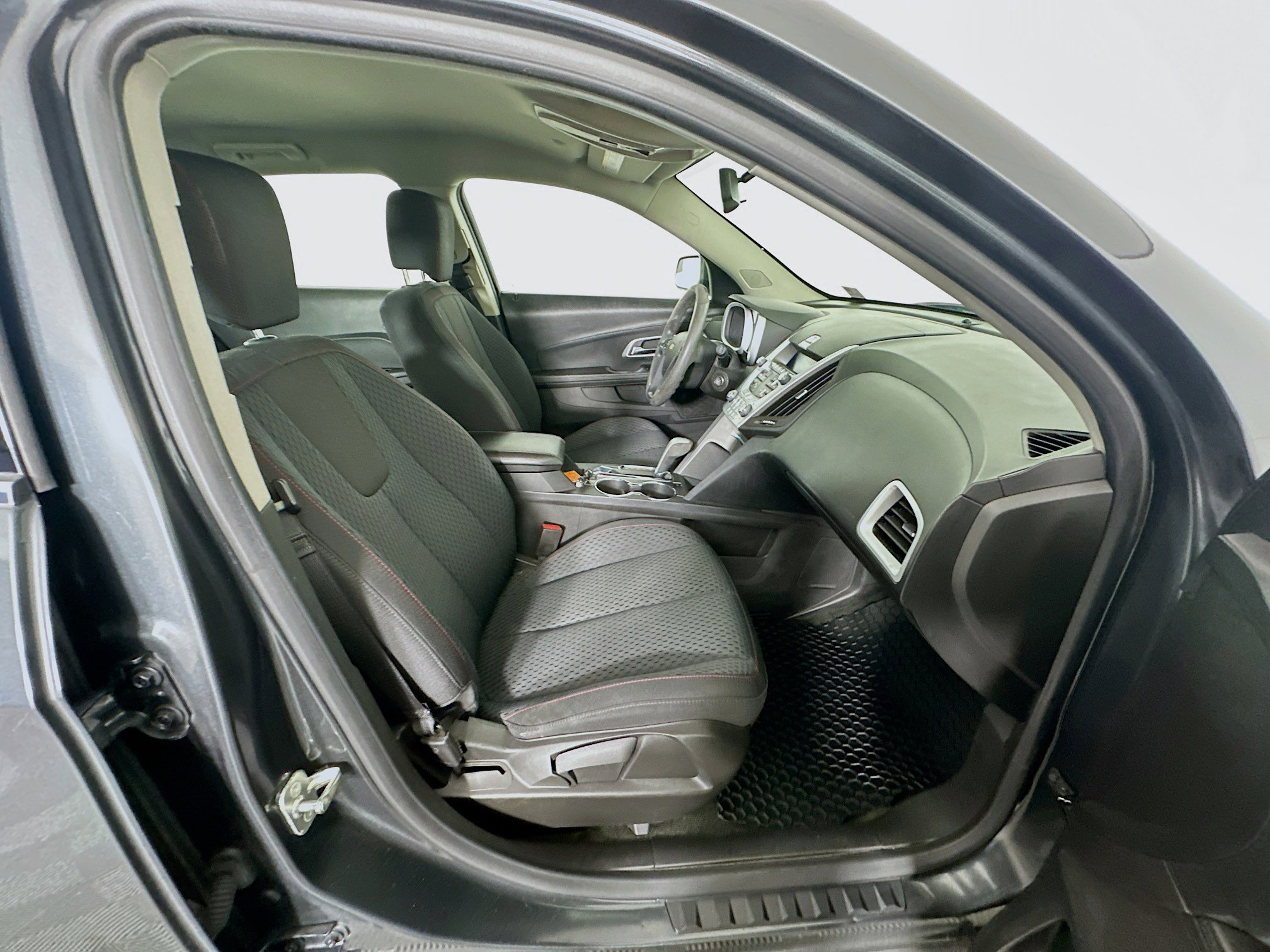 Used 2013 Chevrolet Equinox LS AWD/4WD image 26