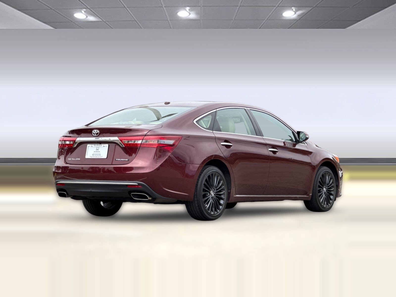 Used 2017 Toyota Avalon Touring w/ All Weather Liner Package FWD image 8