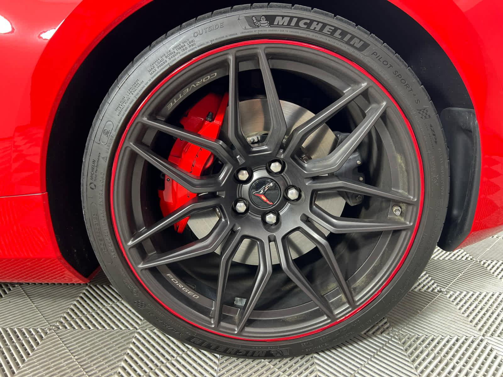 Used 2023 Chevrolet Corvette Z06 w/ Stealth Interior Trim Package image 11