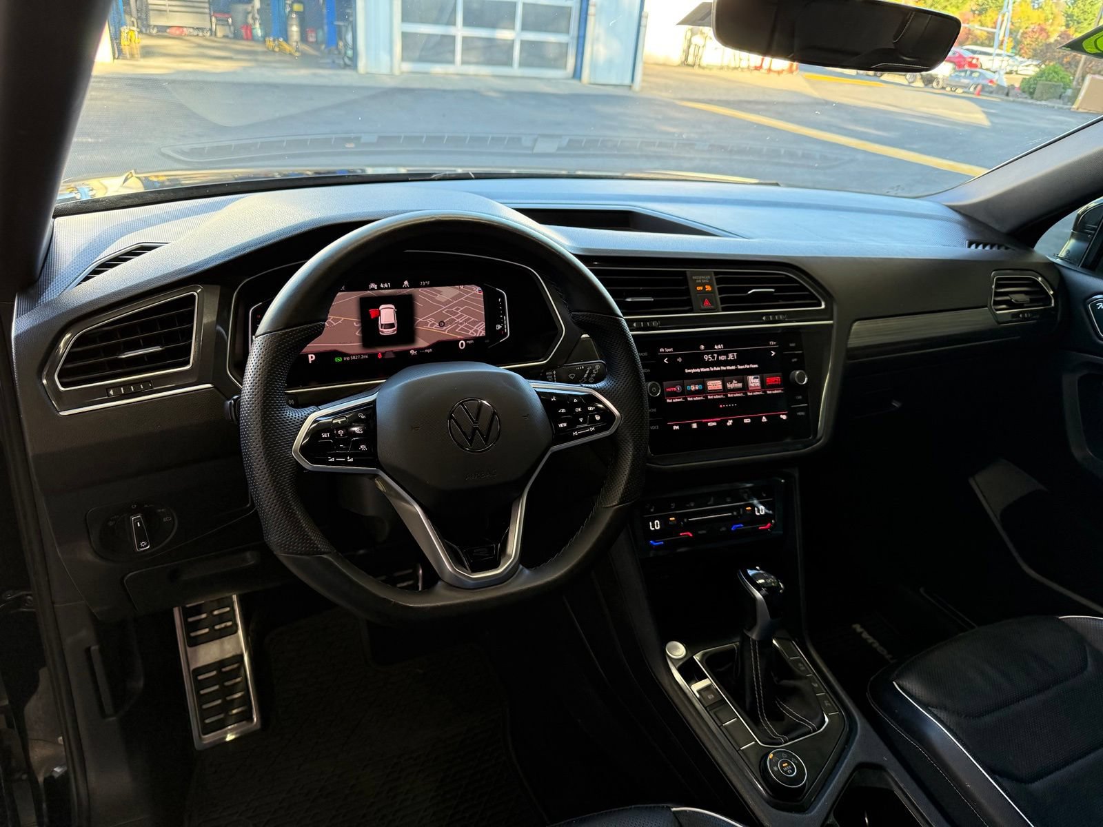 Used 2024 Volkswagen Tiguan SEL R-Line AWD/4WD image 13
