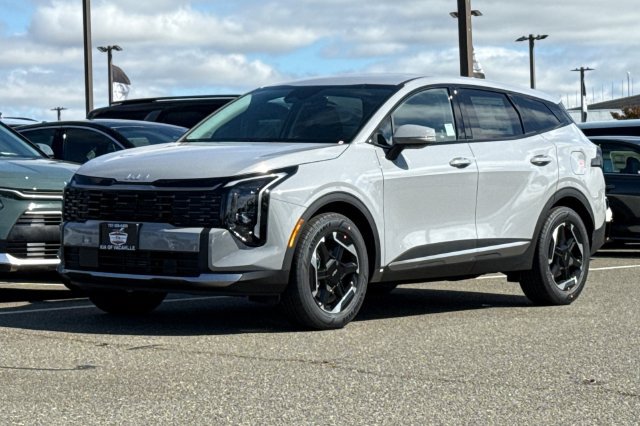 New 2027 Kia Sportage S FWD image 8