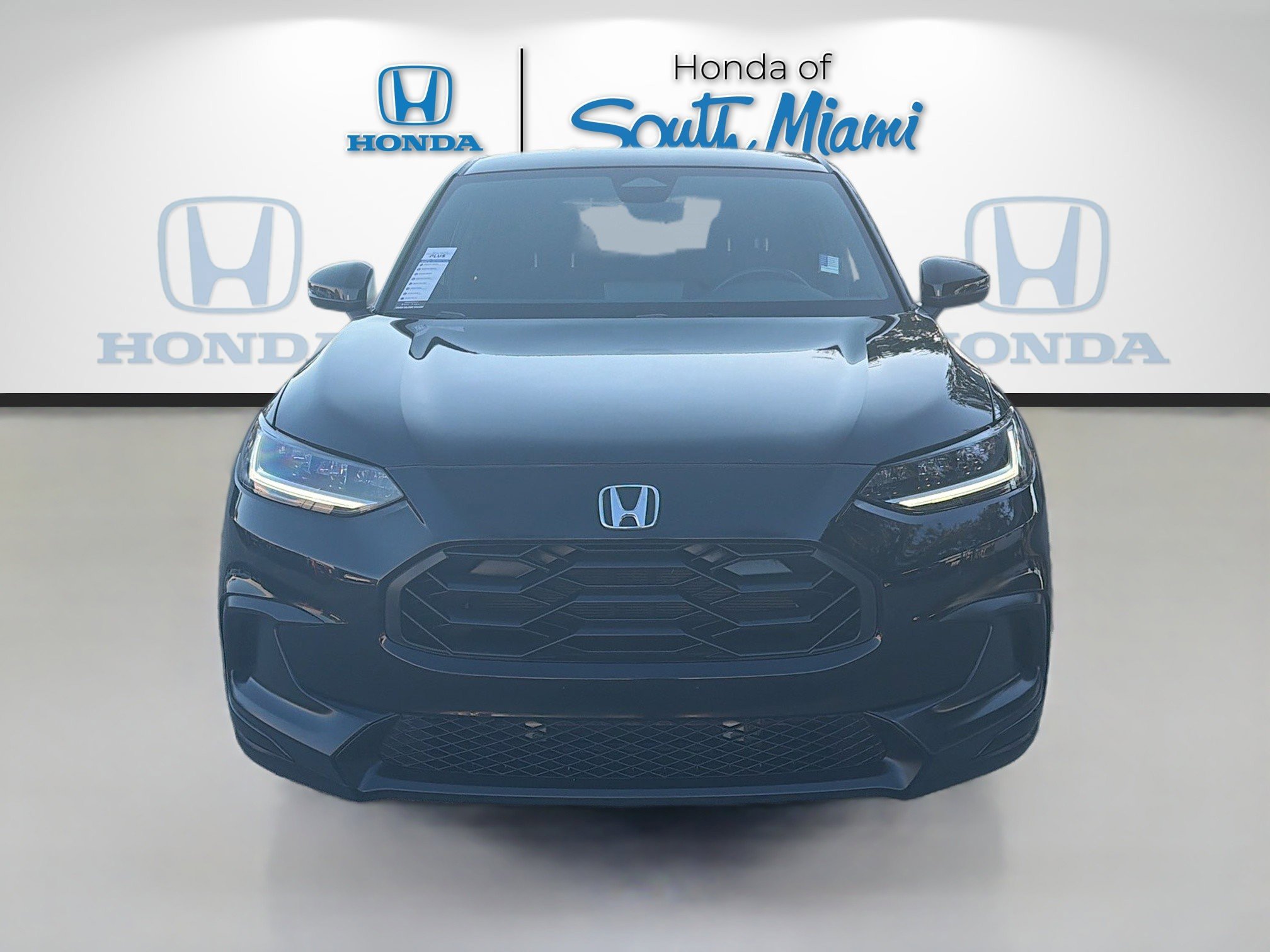 Used 2024 Honda HR-V Sport image 2