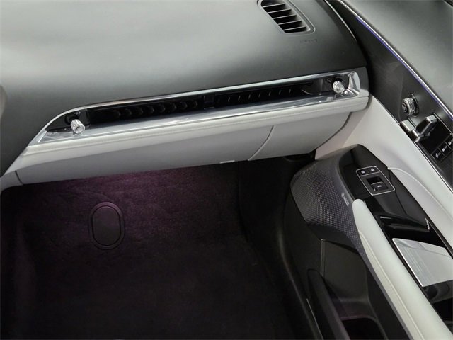 Certified 2024 Cadillac Lyriq Luxury image 16