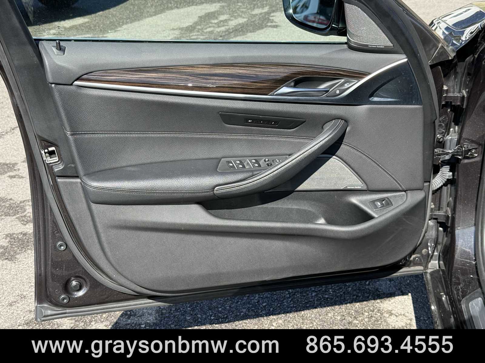 Used 2018 BMW 530i image 16