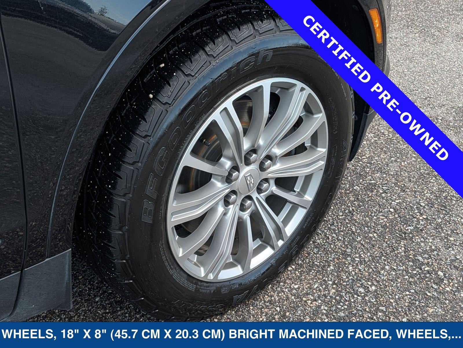 Used 2017 Cadillac XT5 Luxury w/ Driver Awareness Package FWD image 12