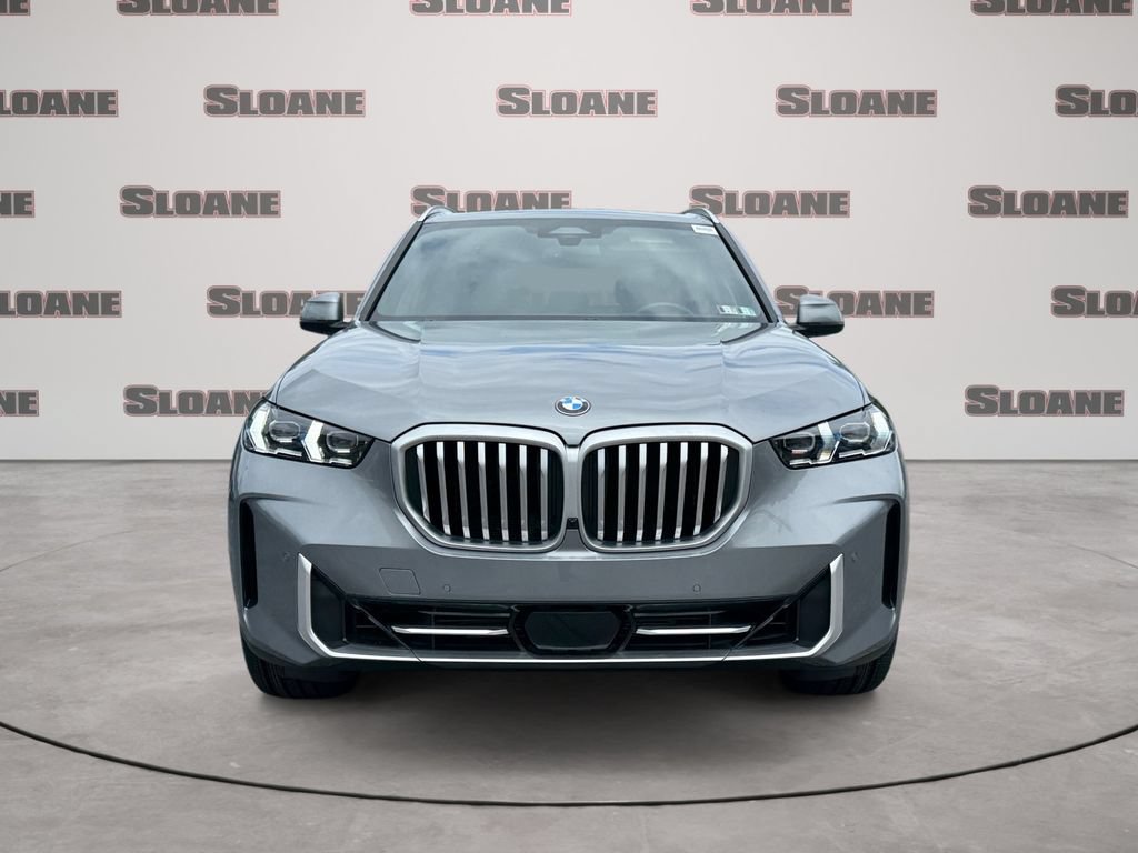 Used 2024 BMW X5 xDrive40i w/ Premium Package AWD/4WD image 8