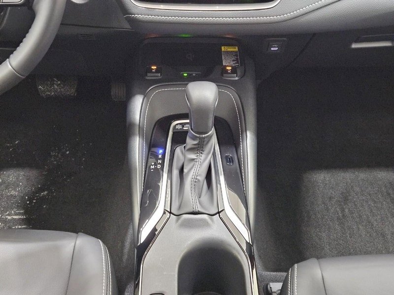 Used 2025 Toyota Corolla XSE image 11