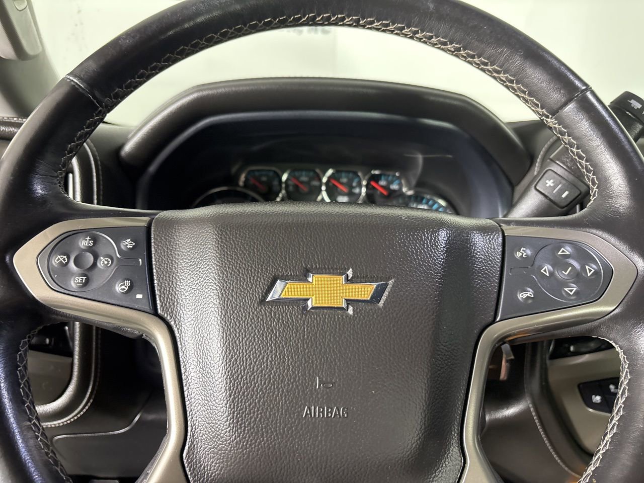 Used 2019 Chevrolet Silverado 2500 High Country w/ Duramax Plus Package AWD/4WD image 14