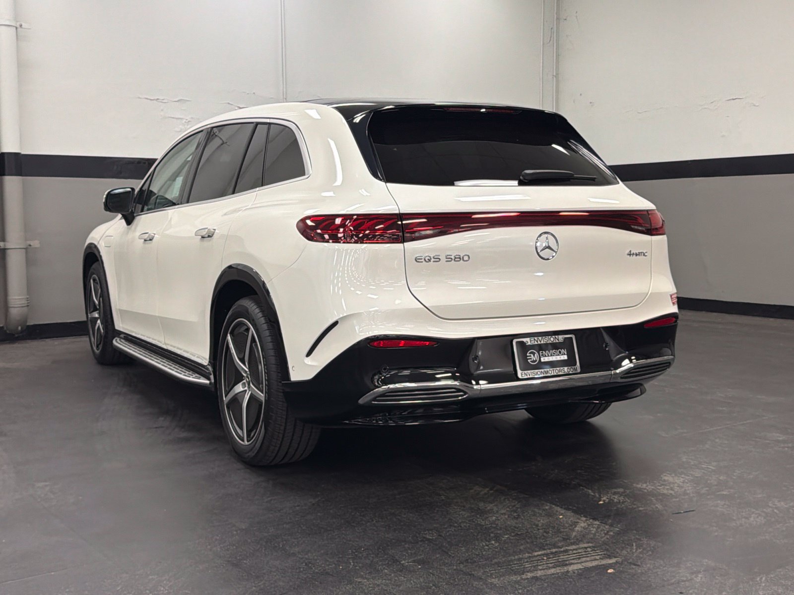 Certified 2023 Mercedes-Benz EQS 580 4MATIC SUV image 10