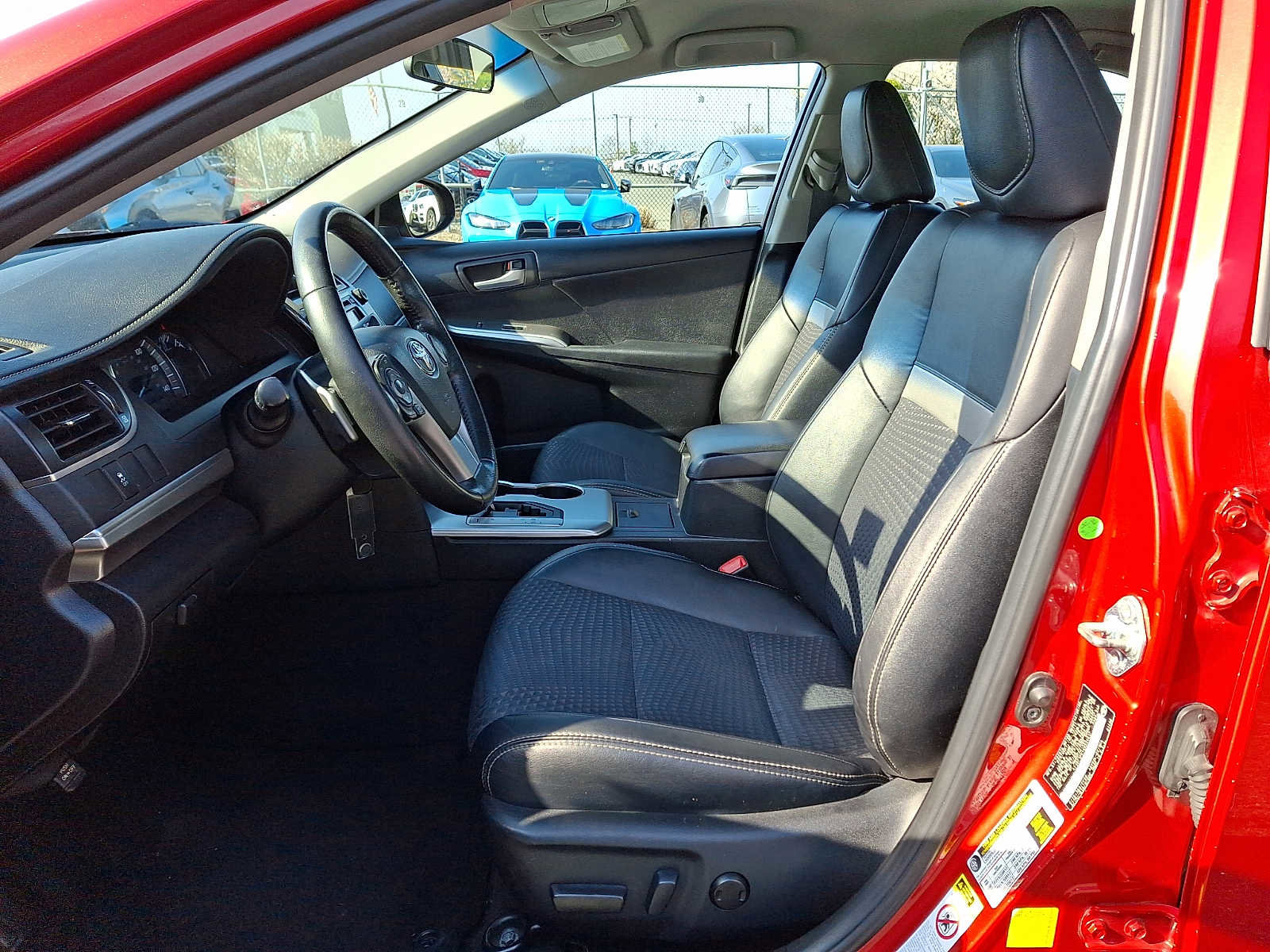 Used 2012 Toyota Camry SE image 12