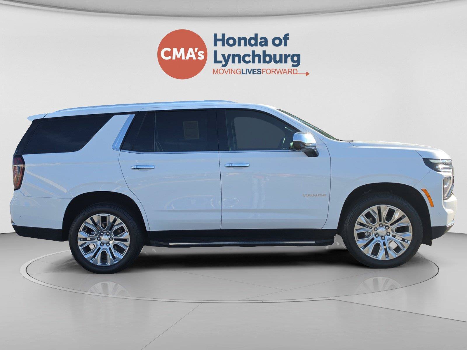 Used 2025 Chevrolet Tahoe LT AWD/4WD image 6