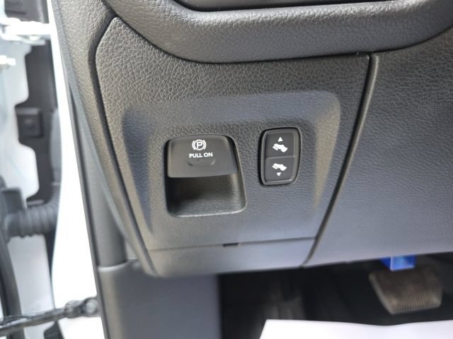 Used 2025 RAM 1500 Big Horn AWD/4WD image 17