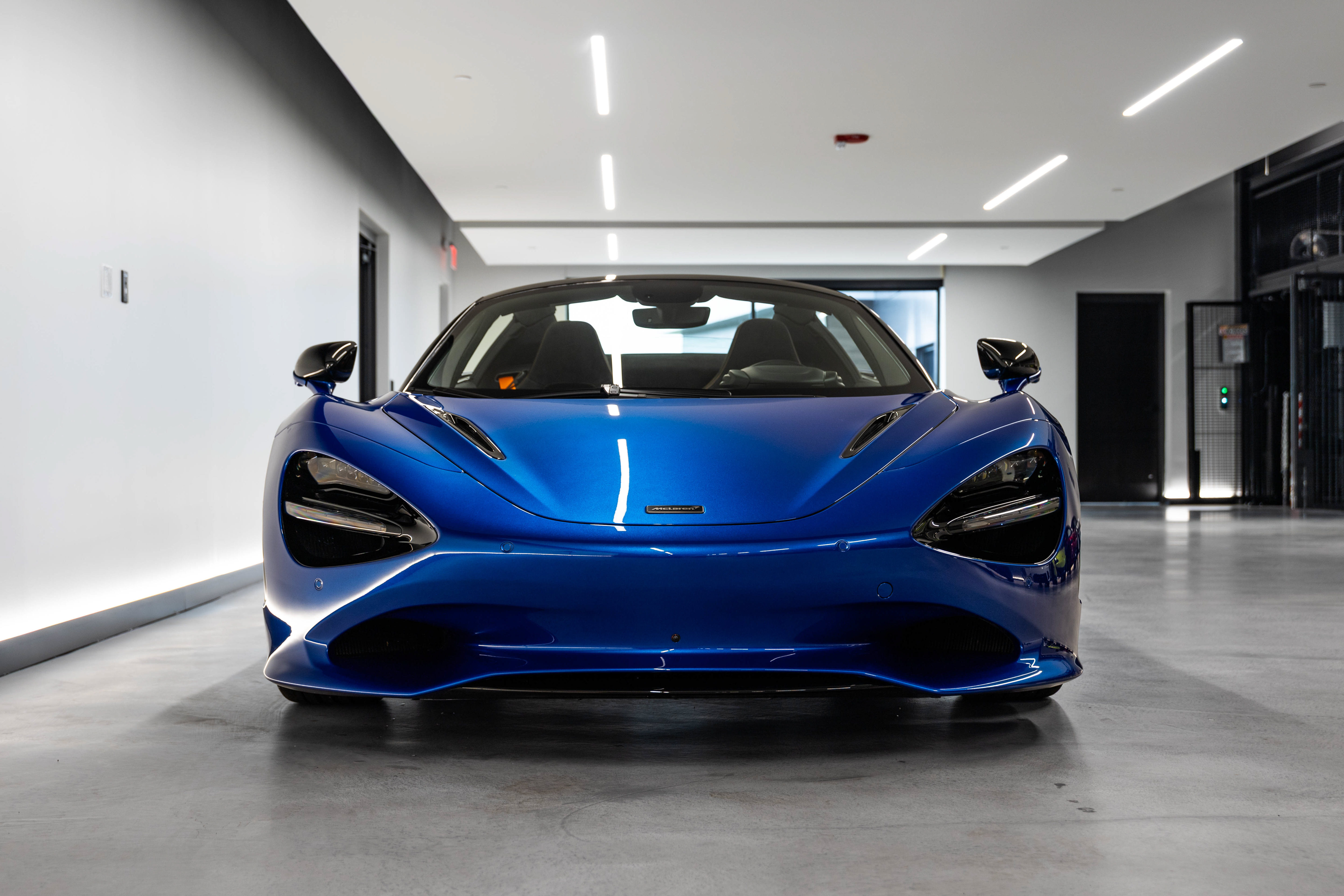New 2027 McLaren 750S Spider RWD image 2