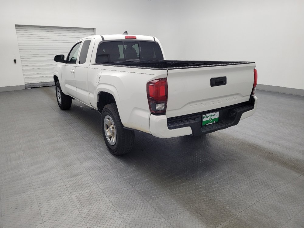 Used 2021 Toyota Tacoma SR image 5
