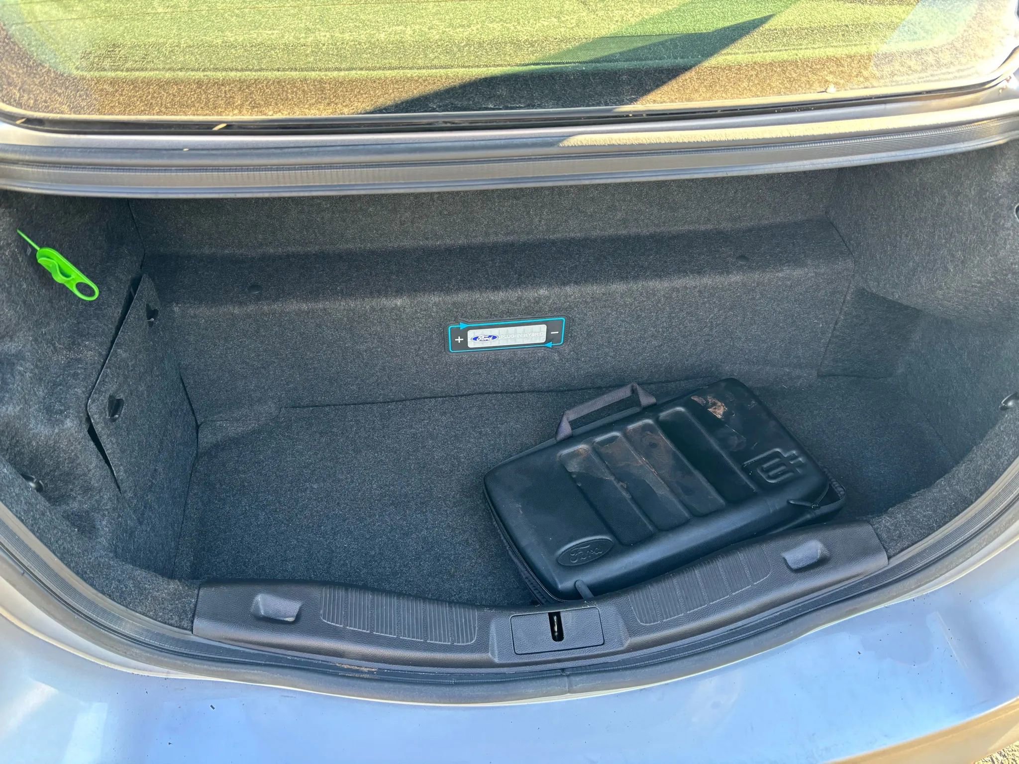 Used 2014 Ford Fusion Energi SE image 16