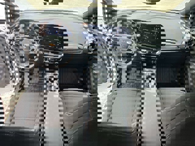 New 2026 Chevrolet Equinox EV LT image 21