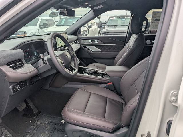 New 2026 Ford Explorer Platinum w/ LUX Leather Package image 12