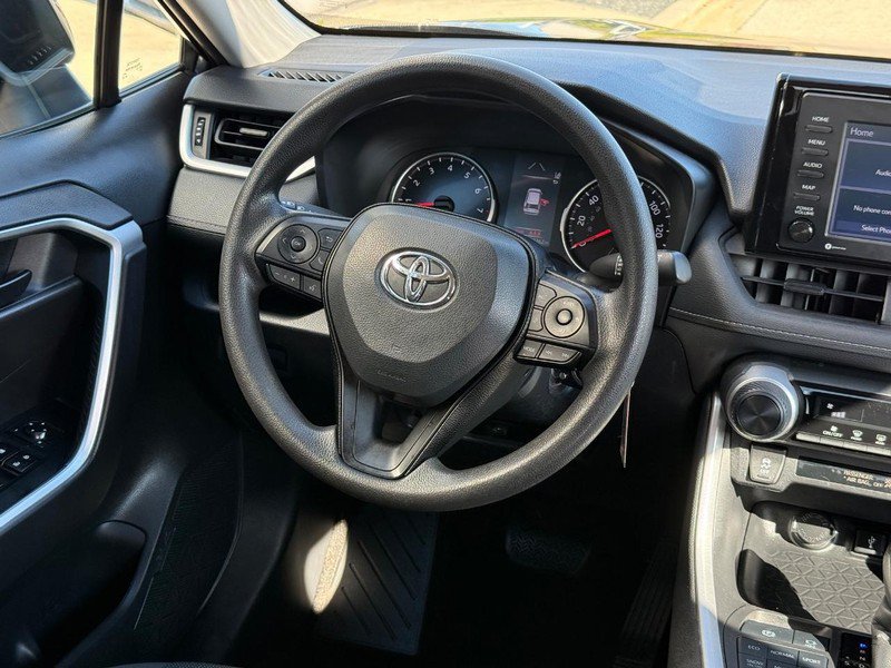 Used 2021 Toyota RAV4 LE AWD/4WD image 14