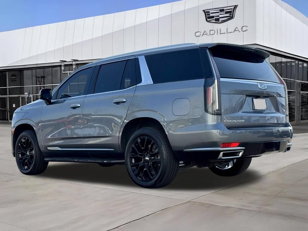 Used 2021 Cadillac Escalade Premium Luxury AWD/4WD image 6