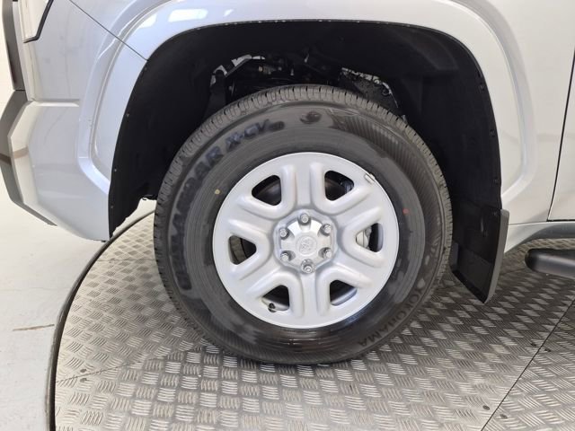 New 2026 Toyota Tundra SR image 13