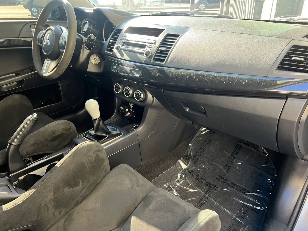 Used 2013 Mitsubishi Lancer Evolution GSR image 29