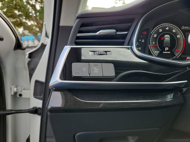 Used 2024 Audi Q7 3.0T Premium Plus image 15