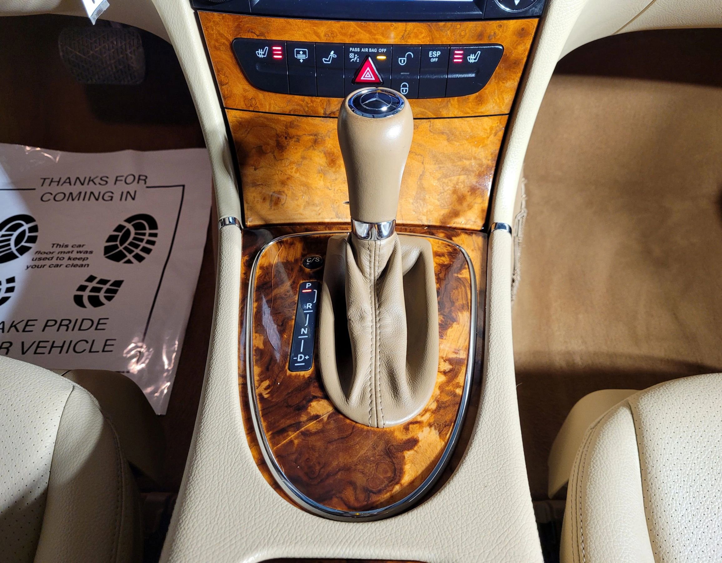 Used 2009 Mercedes-Benz E 350 Sedan image 31