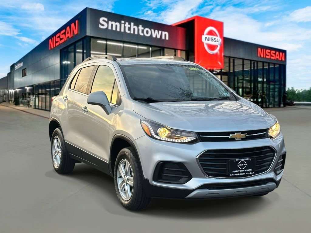 Used 2020 Chevrolet Trax LT w/ LT Convenience Package