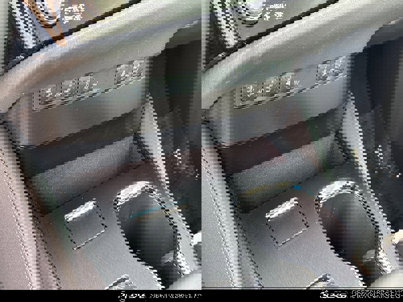 Certified 2025 Lexus ES 300h w/ Premium Package image 26