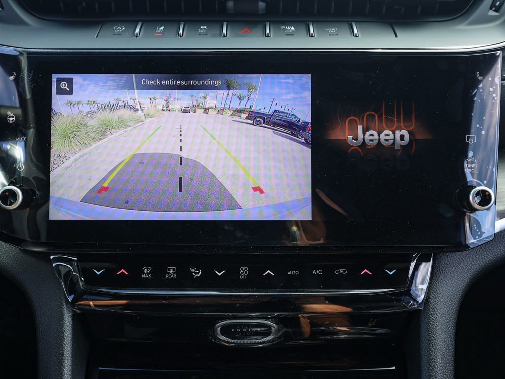 Used 2026 Jeep Grand Cherokee Altitude image 30