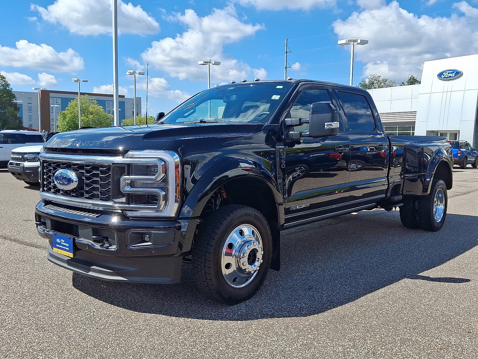 Certified 2025 Ford F450 Platinum image 4