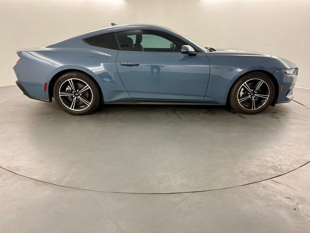 Used 2024 Ford Mustang Premium image 9