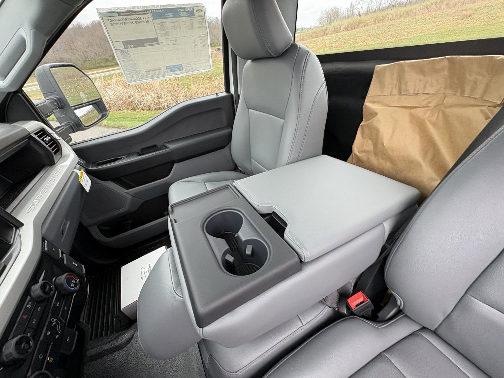New 2026 Ford F550 4x4 Regular Cab Super Duty w/ Snow Plow Prep Package image 20