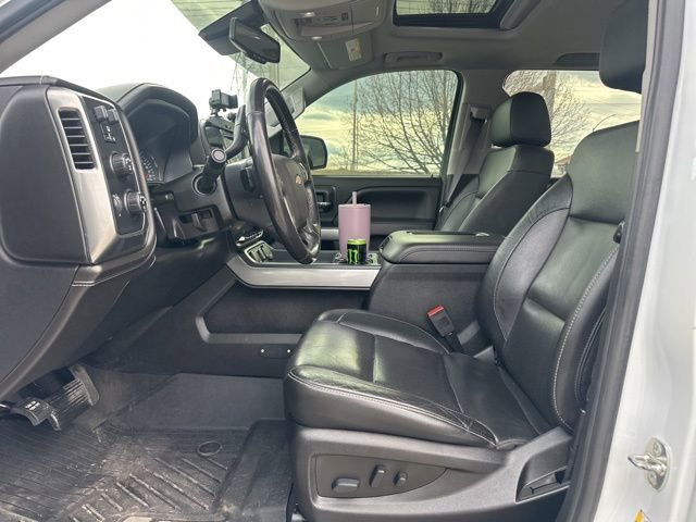 Used 2018 Chevrolet Silverado 1500 LTZ Z71 w/ Redline Edition image 13