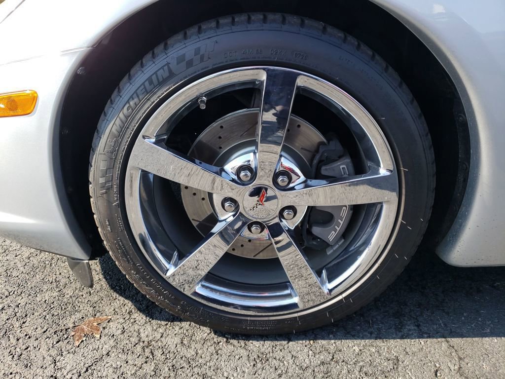 Used 2009 Chevrolet Corvette Convertible w/ Preferred Equipment Group image 25