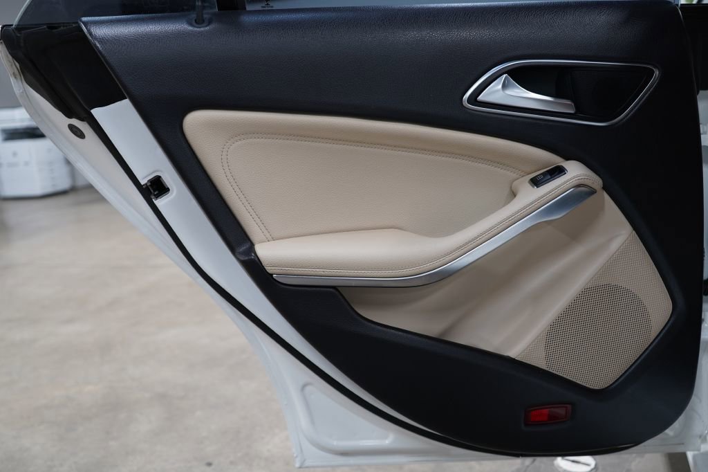 Used 2019 Mercedes-Benz CLA 250 image 13