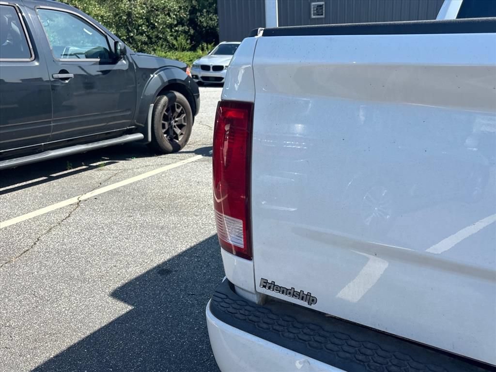 Used 2017 RAM 1500 Express w/ Express Value Package AWD/4WD image 13
