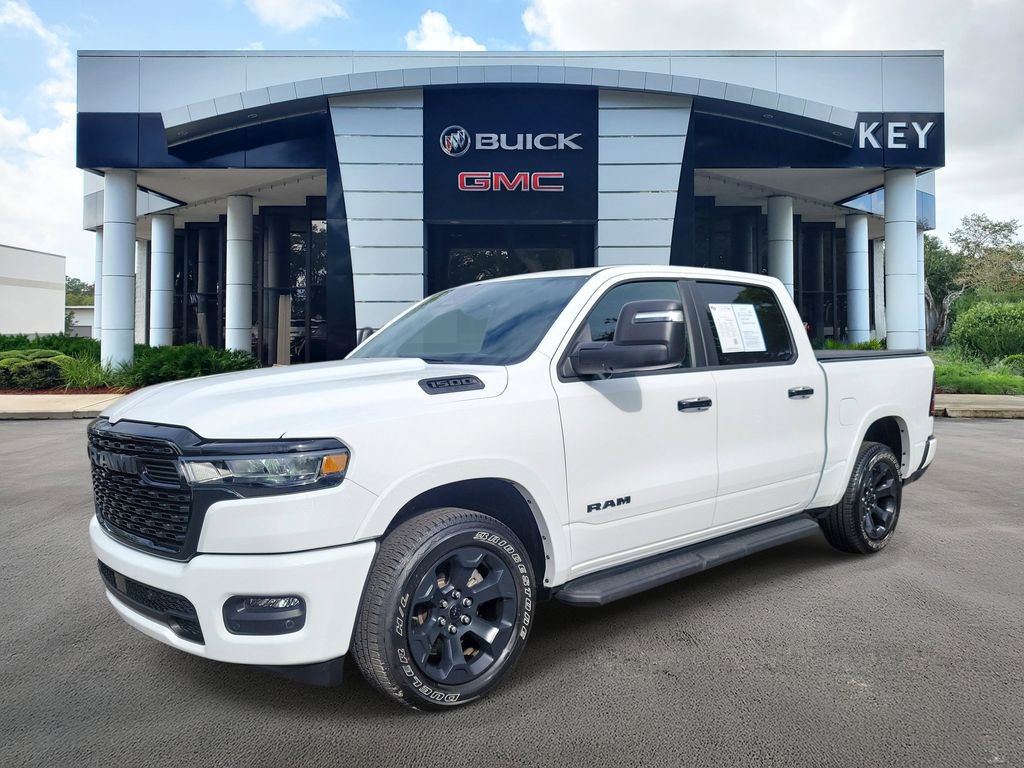 Used 2025 RAM 1500 Big Horn AWD/4WD image 2