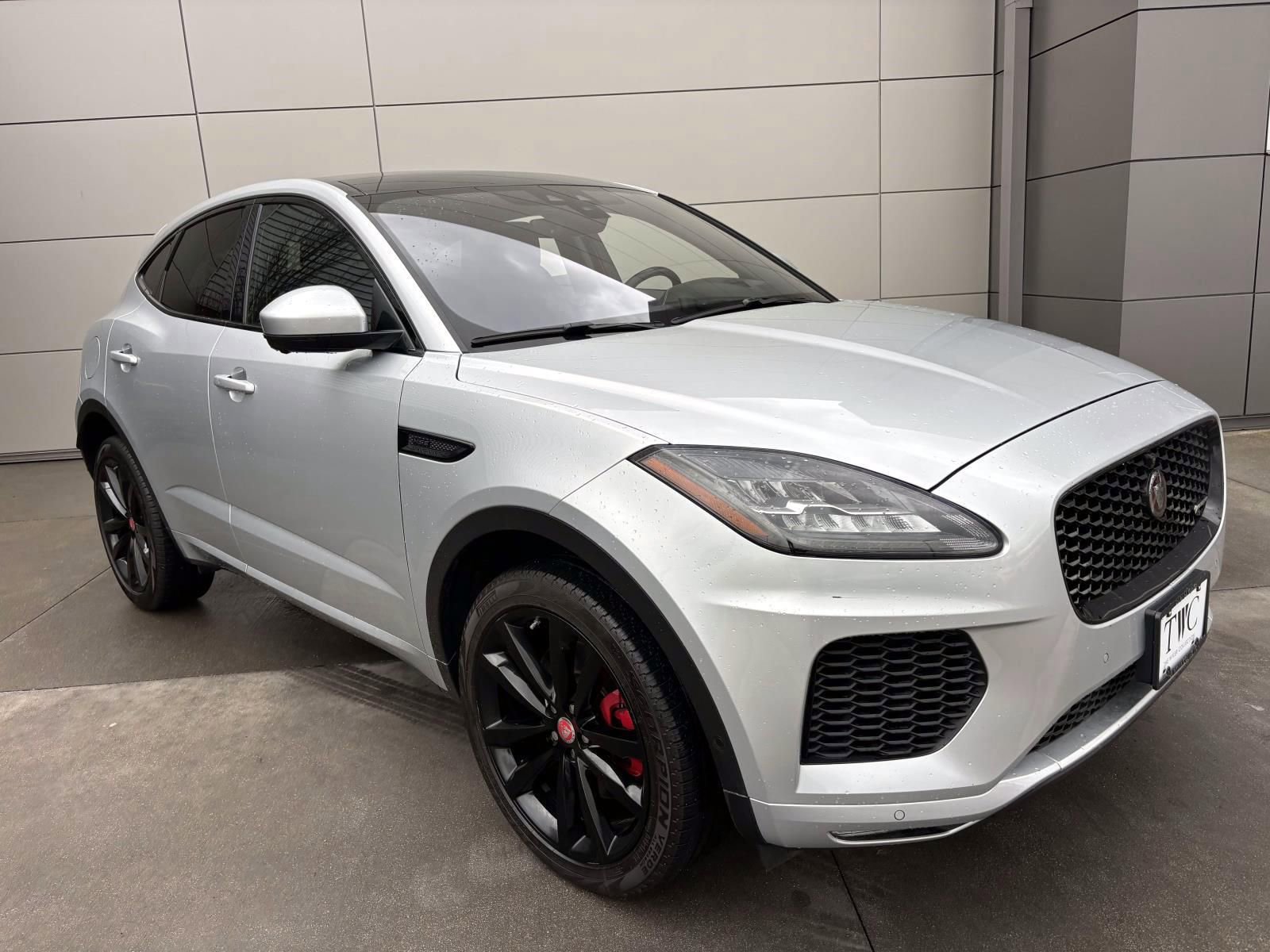 Used 2019 Jaguar E-PACE R-Dynamic HSE image 3