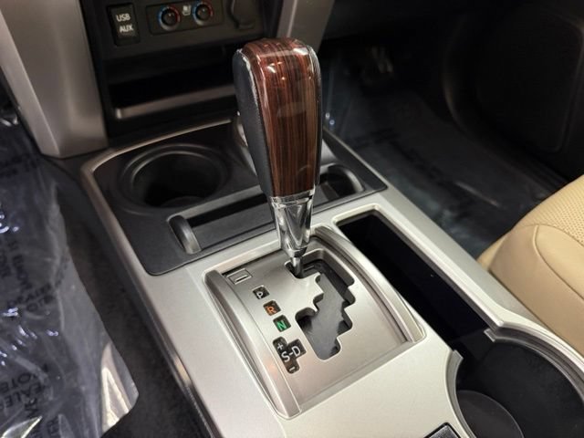 Used 2016 Toyota 4Runner Limited AWD/4WD image 16