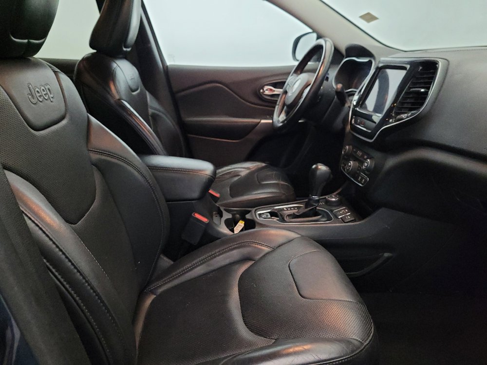 Used 2019 Jeep Cherokee Limited image 21
