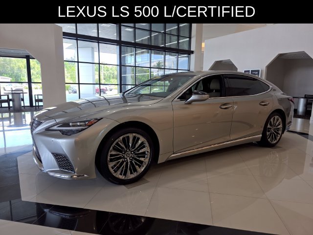 Used 2023 Lexus LS 500 w/ Accessory Package (Z1) RWD image 7