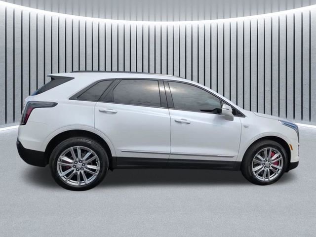 Used 2023 Cadillac XT5 Sportv w/ LPO, Floor Liner Package image 2
