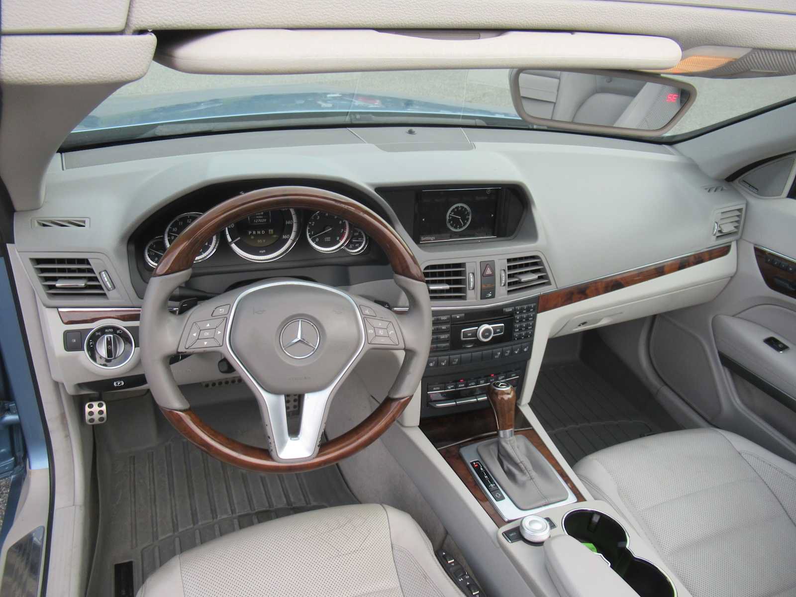 Used 2012 Mercedes-Benz E 350 Cabriolet image 21