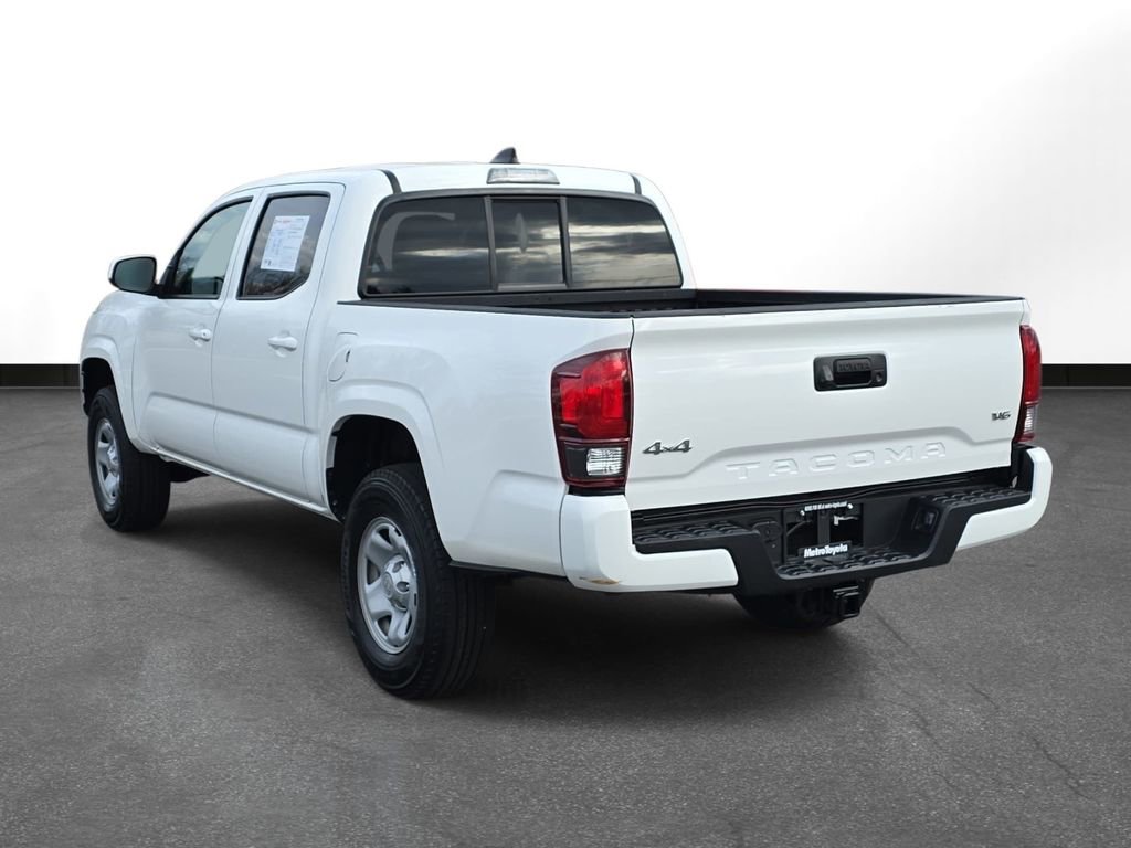 Certified 2023 Toyota Tacoma SR AWD/4WD image 9