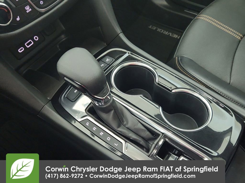 Used 2023 Chevrolet Equinox Premier image 18