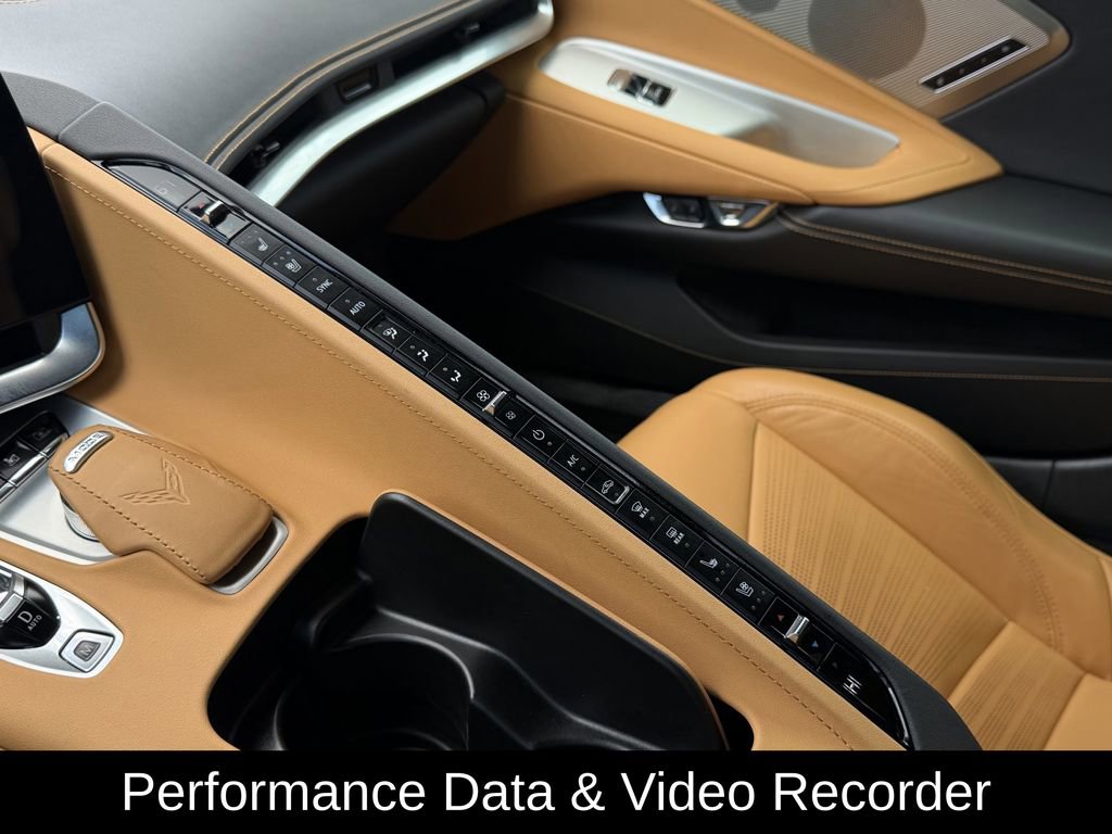 Used 2021 Chevrolet Corvette Stingray Preferred Cpe w/ Z51 Performance Package RWD image 23