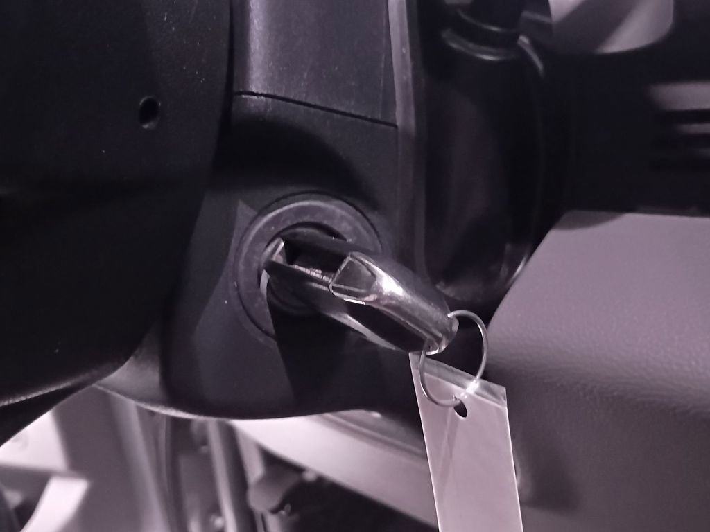 Used 2020 Ford F250 XLT w/ XLT Premium Package image 17